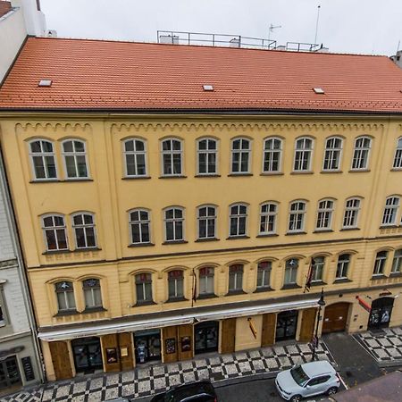 Ferienwohnung Cosy Flat In The Heart Of Prag Exterior foto